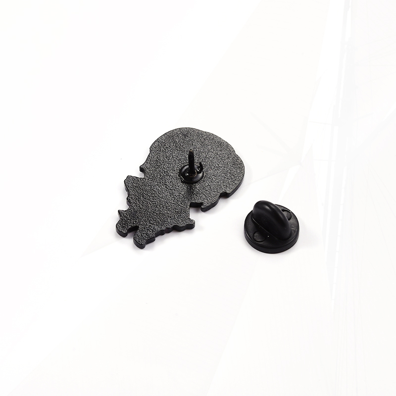 Mikasa Armin Levi Pines 옷깃 배지  - Levi Jewelry & Watches Inc 리뷰 및 가격